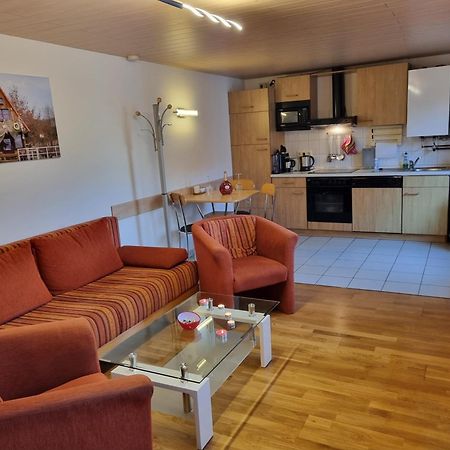 Schoene Geraeumige Ferienwohnung Am Park 塞巴特黑灵斯多夫 外观 照片