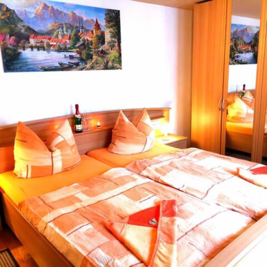 Schoene Geraeumige Ferienwohnung Am Park 塞巴特黑灵斯多夫 外观 照片